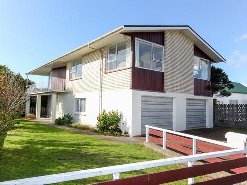 72A Broadway, Waitara