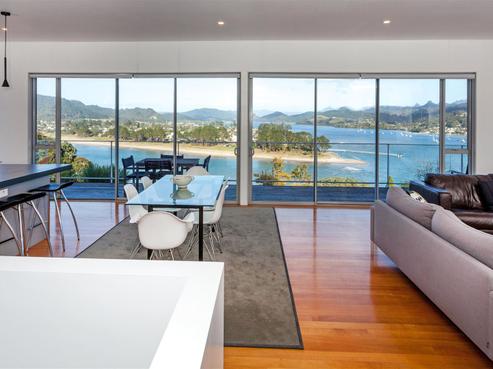 189 Paku Drive, Tairua