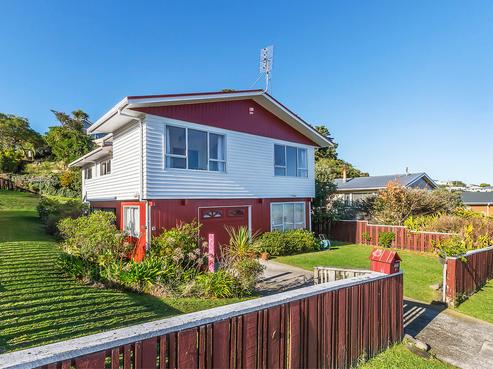 19 Southgate Road, Southgate