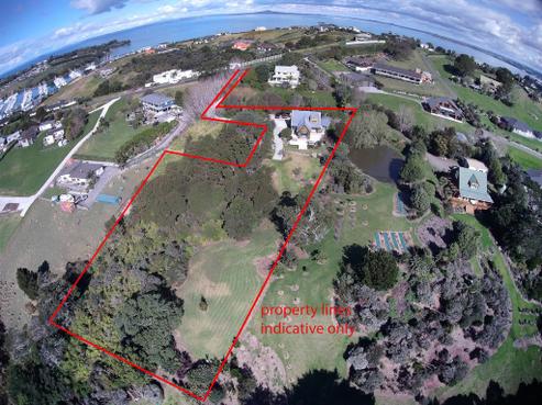 24A Roberts Road, Matakatia