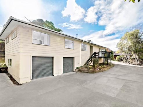 15 Tallington Crescent, Torbay