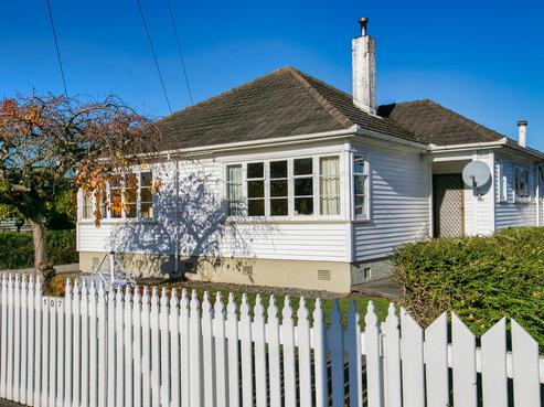 107 High Street, Solway