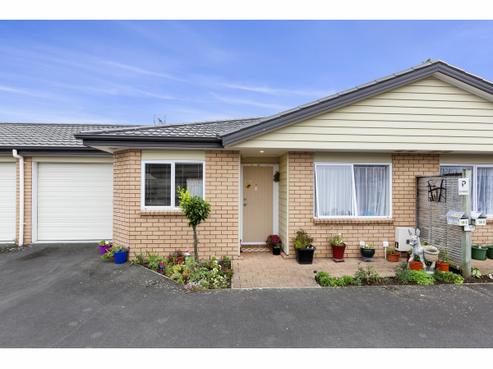 18C Enderley Avenue, Enderley