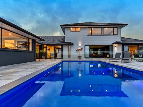1568 Old North Road, Helensville