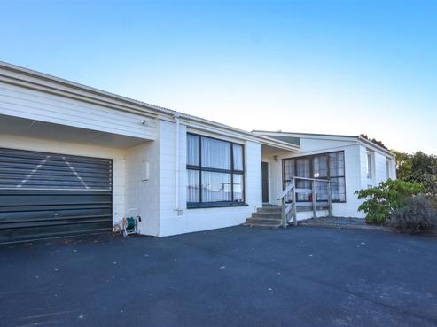 42A Crosby Street, Mornington