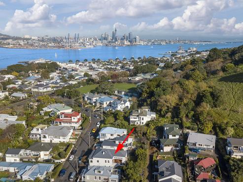 17 Saint Aubyn Street, Devonport