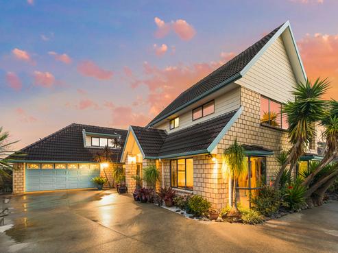 3 Mark Edgar Place, Clendon Park