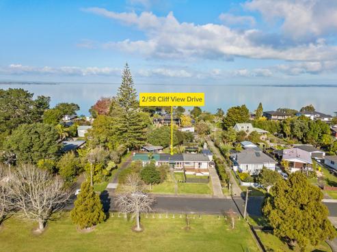 2/58 Cliff View Drive, Green Bay