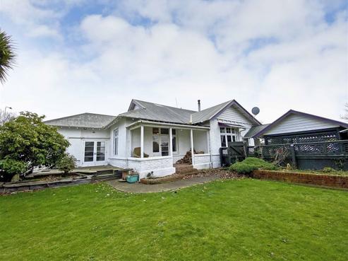 79 Lewis Street, Gladstone