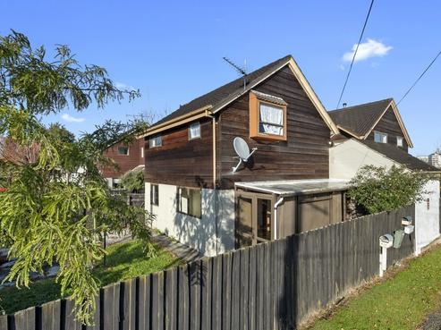 1/625 Grey Street, Hamilton East