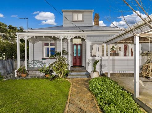 30 Mozeley Avenue, Devonport