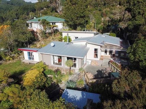 70 Wyndham Road, Pinehaven