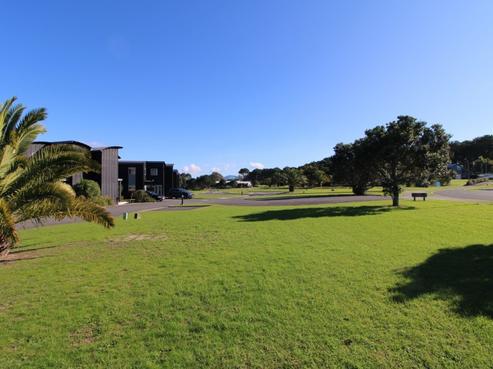 1/101 Harbour Drive, Matarangi