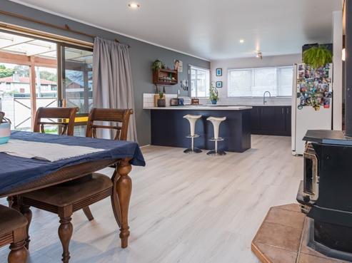 18 Watts Street, Waipawa
