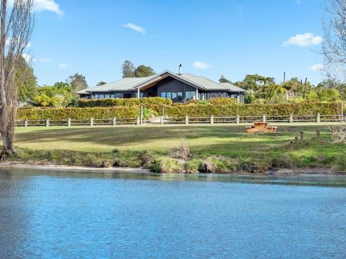 9 Rangiuru Bay Road, Lake Tarawera