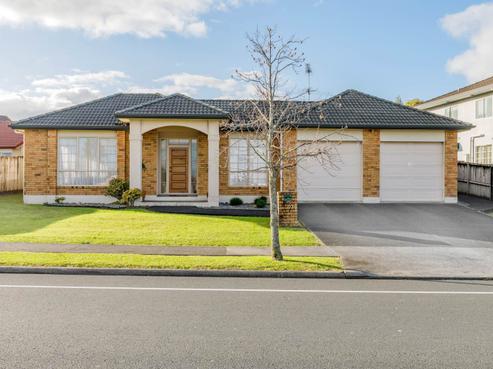 32 Hugh Green Drive, Pinehill