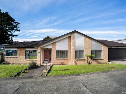 35 Bradnor Meadows Drive, Swanson