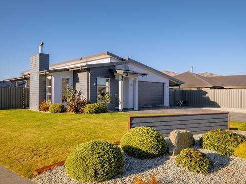 12 Magnetic Place, Cromwell