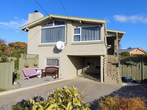 37 Arrow Crescent, Oamaru