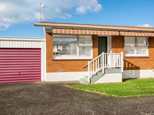 2/26 Bute Road, Browns Bay