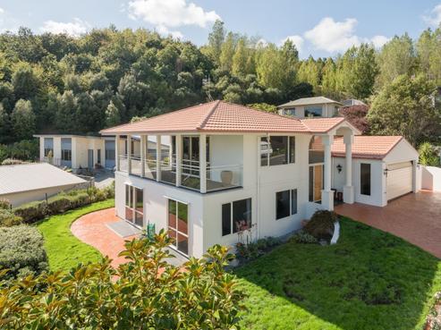 79 Panorama Drive, Enner Glynn