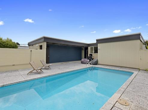 1103 Cove Road, Langs Beach