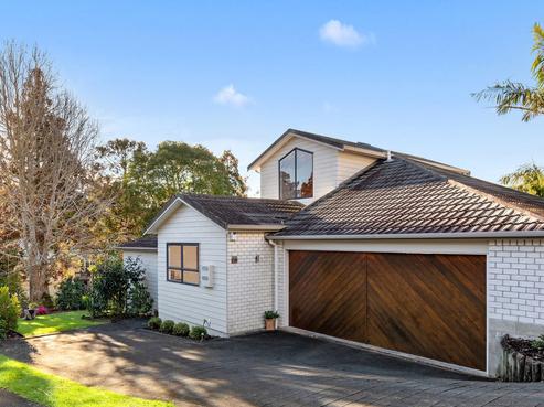 898A Beach Road, Waiake