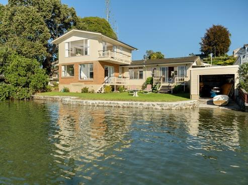 1 Fifth Avenue East, Tauranga Central
