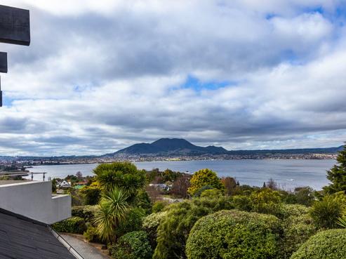 38 Mapara Road, Acacia Bay
