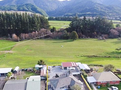 8 Harwood Place, Takaka