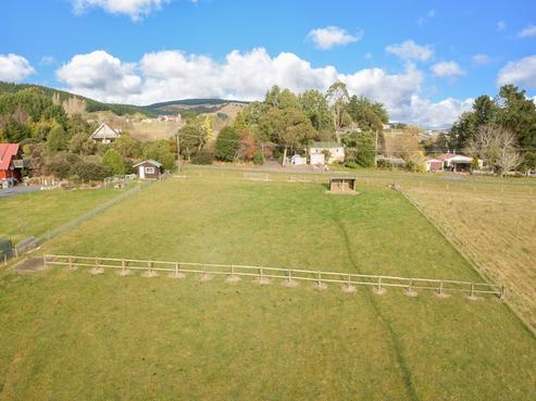 28 Lake View Street, Waihola