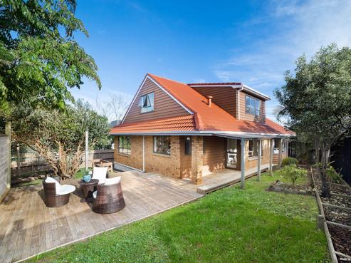 119 Lake Road, Belmont