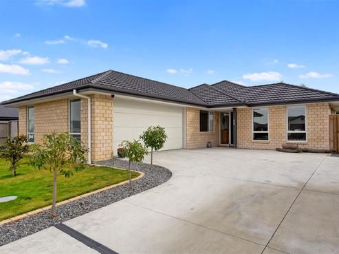 63 Bayliss Drive, Woodend Beach
