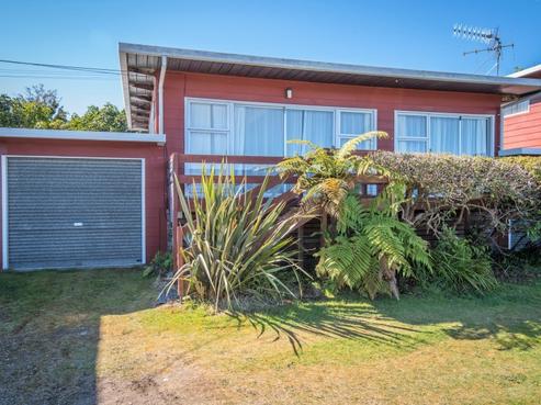 2/773 Acacia Bay Road, Acacia Bay