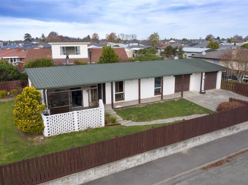 1 Hefford Place, Allenton
