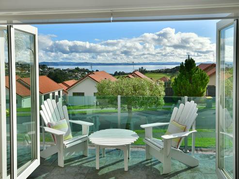 109 Alec Craig Way, Gulf Harbour