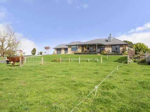820 Rukuhia Road, Ngahinapouri