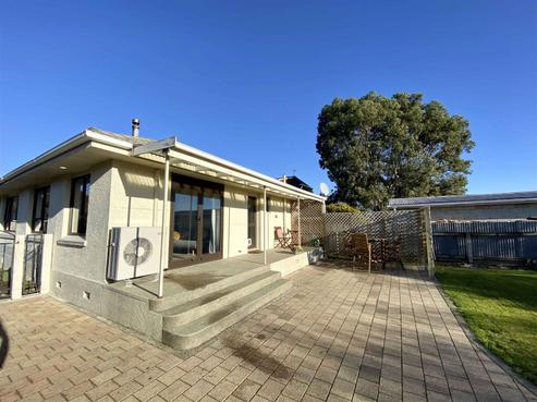 460 Yarrow Street, Glengarry