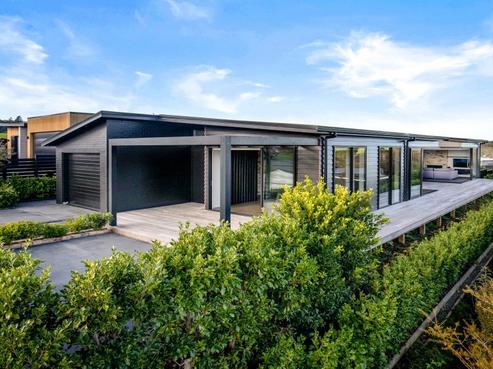 8 Laly Haddon Place, Matakana