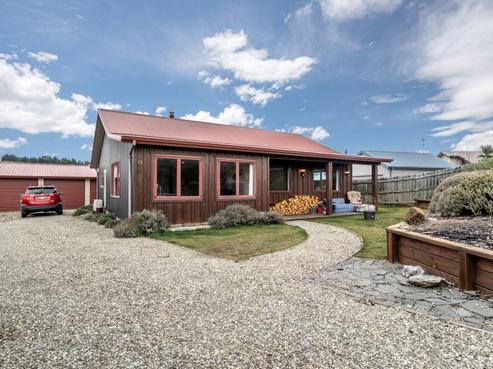 23 Frye Crescent, Albert Town
