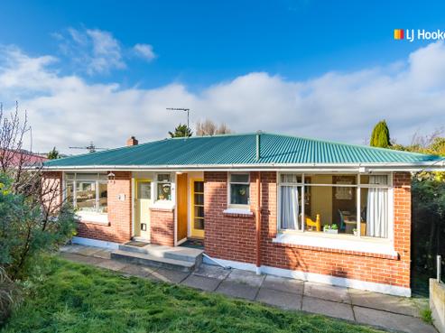 21 Duckworth Street, Andersons Bay
