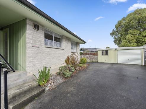 13 Dakota Grove, Totara Park