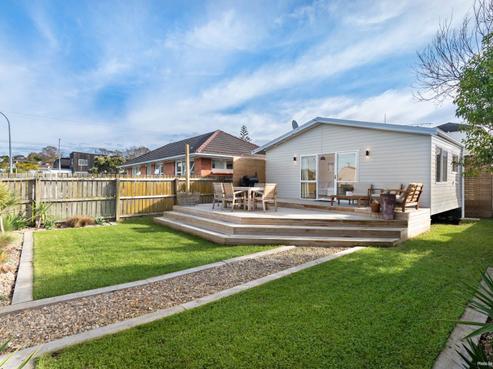 2/63 Stanley Avenue, Milford