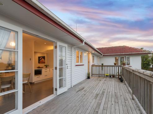 77 West Harbour Drive, West Harbour