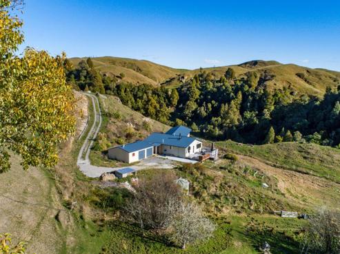 1412 Maraetotara Road, Havelock North