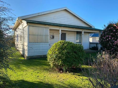 96 King Edward Street, Eltham