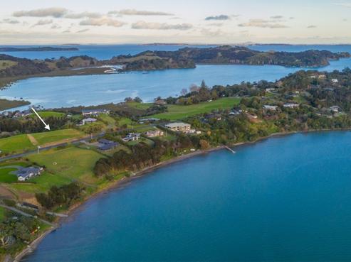 220 Ridge Road, Mahurangi East