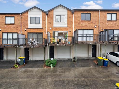 187/172 Mcleod Road, Te Atatu South
