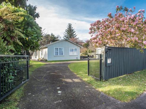 3 Sunny Glen, Waikanae