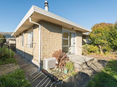 2/13 Gladstone Road, Richmond